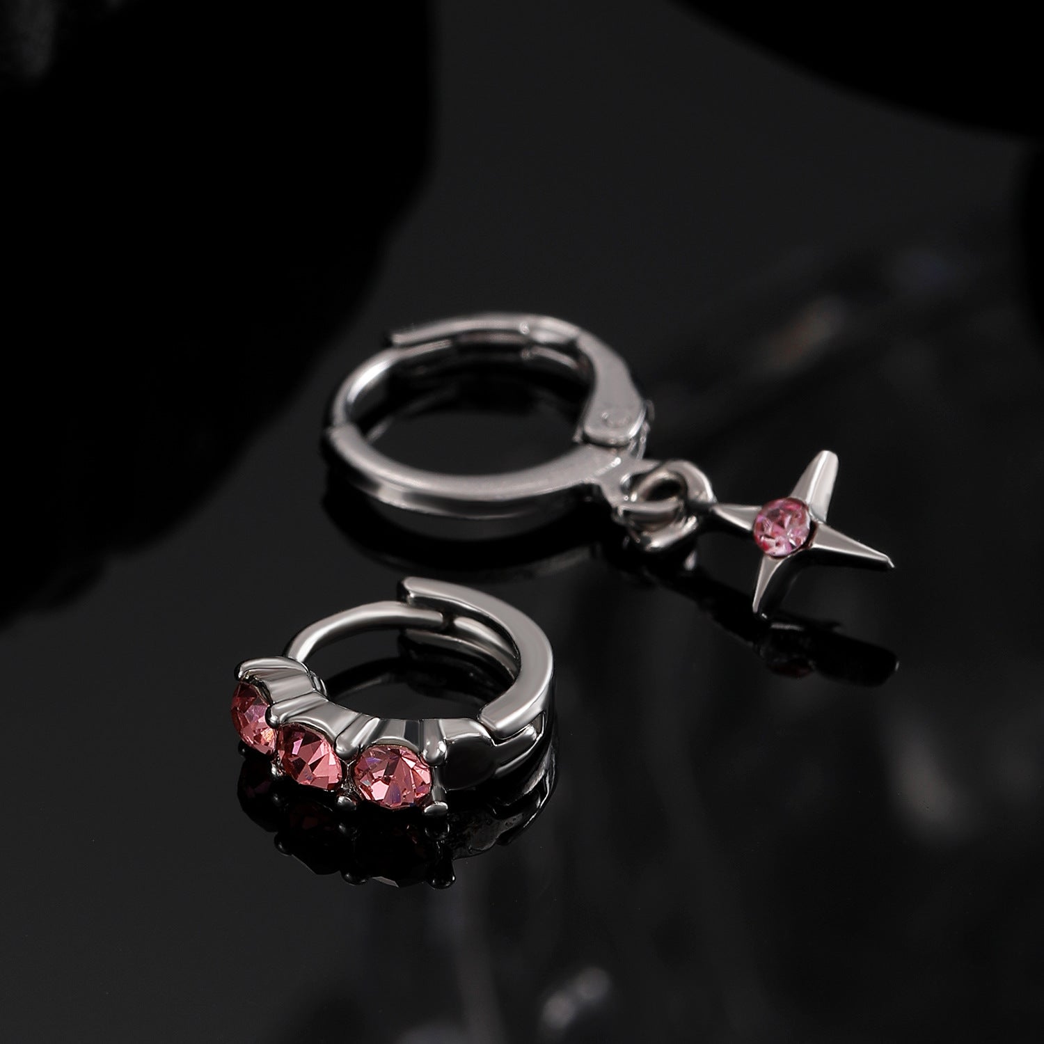 Wholesale Zinc Alloy Electroplated White Star Ear Cuff and Earring Set - Trendy Jewelry Accessory
