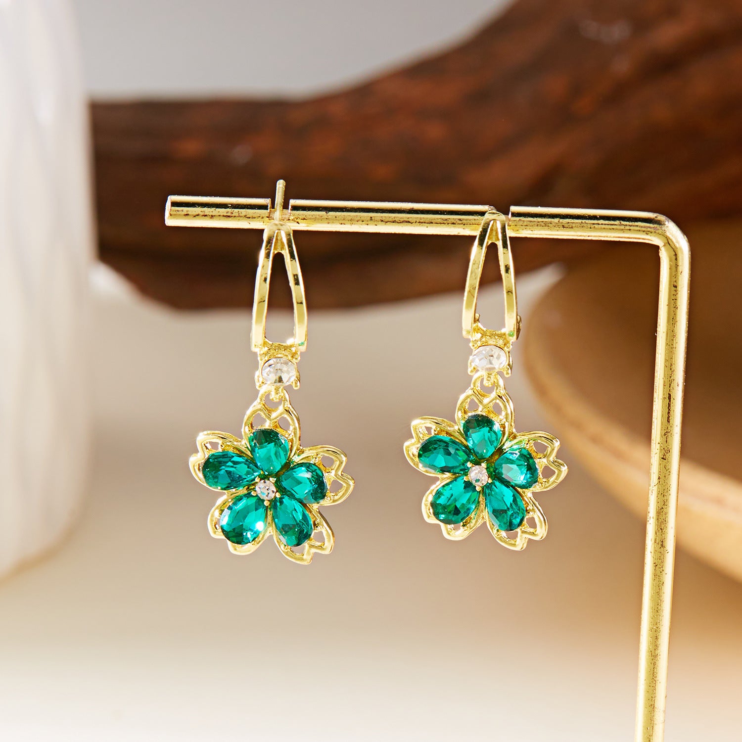 Wholesale  flower earrings  multi-color crystal  earrings