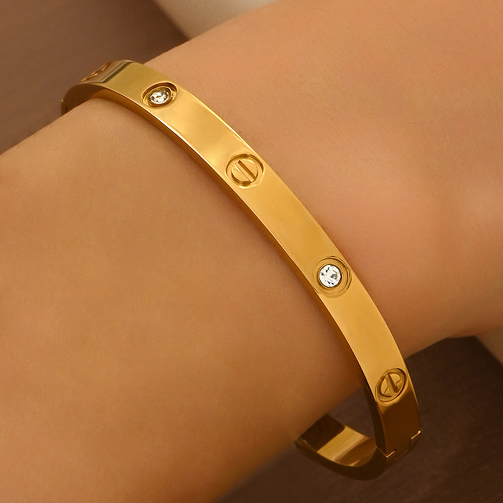 Wholesale Four-Leaf Clover Titanium Steel Bracelet Set Fashion Accessory for Boutique Resale
