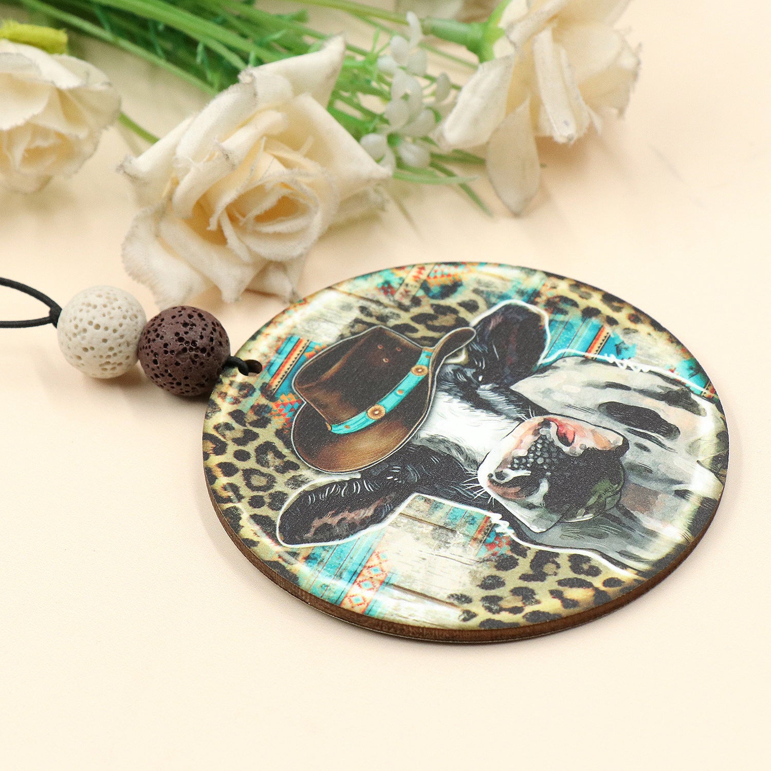 Wholesale Western Style Cow Leopard Print Car Wooden Pendant Car Accessories Cow Print ACC-CA-XiaoYan001