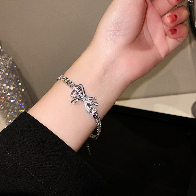 Wholesale  Micro-inlaid Zircon Bow Necklace