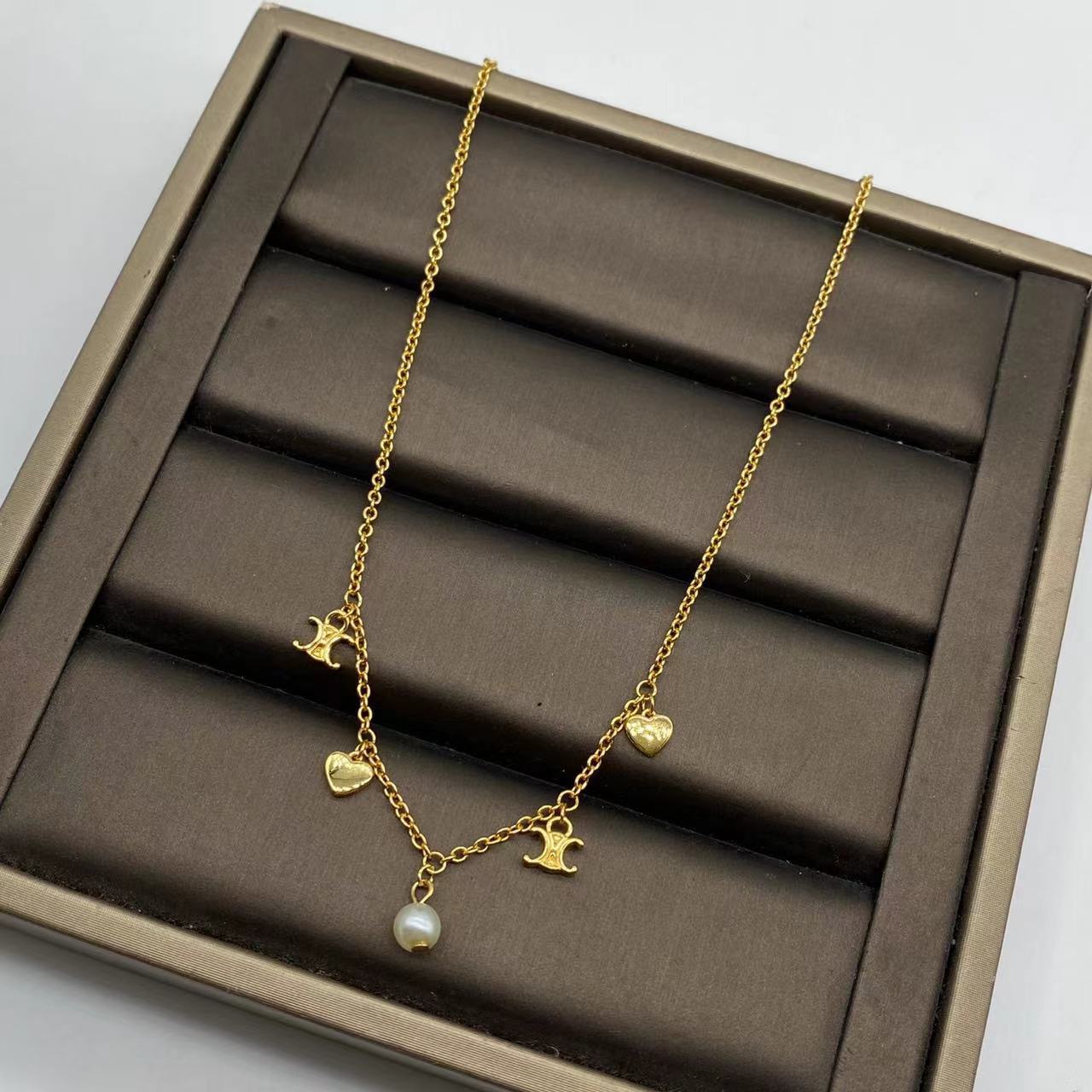 Wholesale  Love Stainless Steel  Pearl  Light Luxury Bracelet Necklace