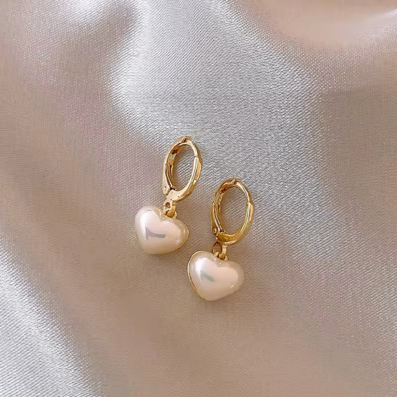 Wholesale Light Luxury Temperament  Pearl Love Ear Buckle  Earrings