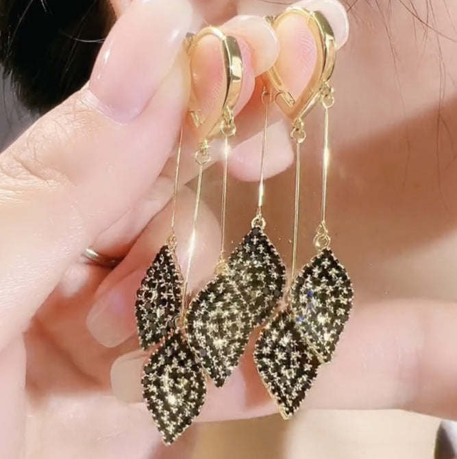 Wholesale  black crystal flower earrings