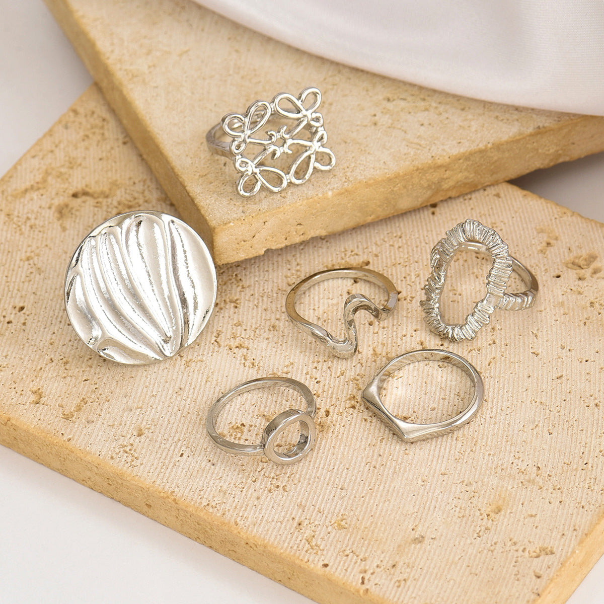 Wholesale Geometric Hollow Metal Polished Ring Set