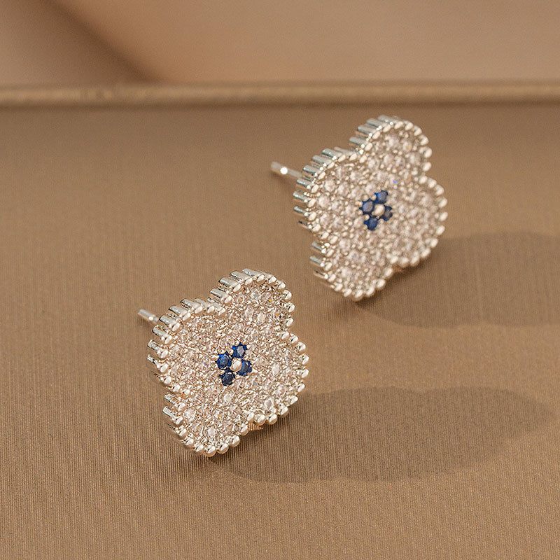 Wholesale Titanium Steel Four-Leaf Clover Necklace Chic Fashion Jewelry Accessory for Women ACCVIP