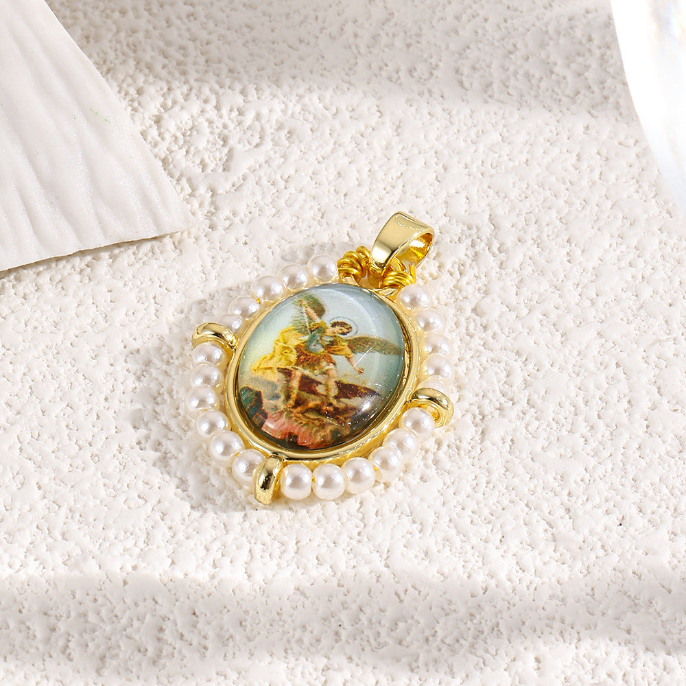 Wholesale Oval portrait of the Virgin Mary vintage copper plated 18k braided pendant