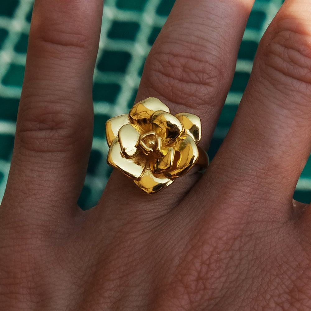Wholesale 18K gold camellia ring rose decorative ring