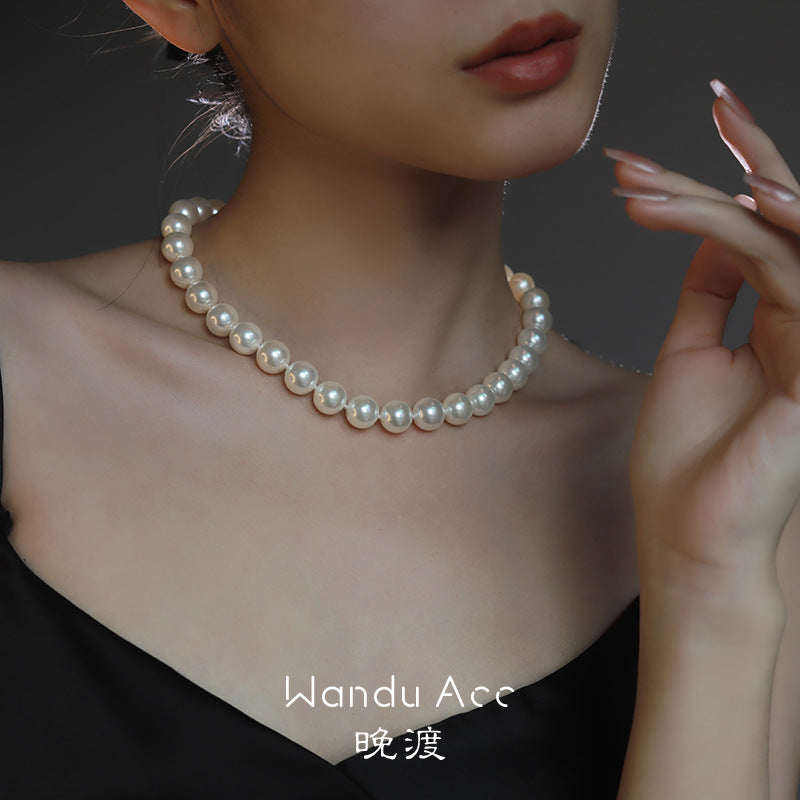 Wholesale Mother of Shellfish Big Pearl Necklace