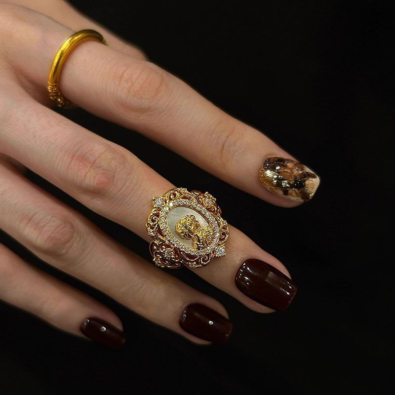Wholesale Tiger Eye Oil Painting Palace Style Stacking Ring – Boutique Resale Fashion Accessory