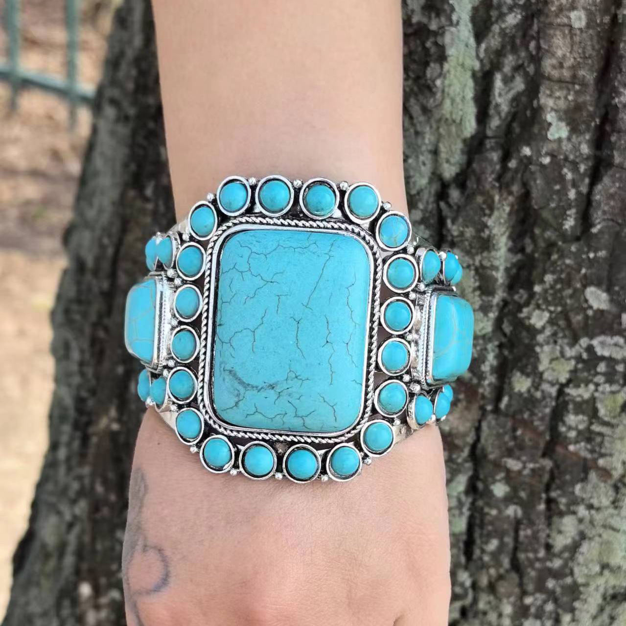 Wholesale Electroplated Turquoise Bohemian Bracelet - Ethnic Style Fashion Accessory for Boutique Resale