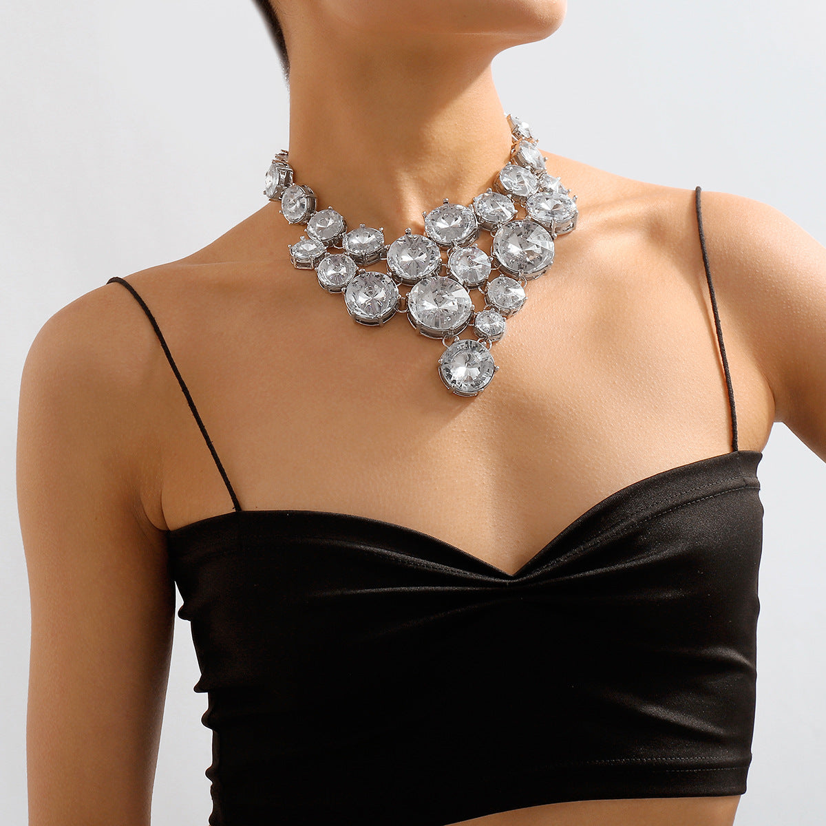 Wholesale Light Luxury Diamond Retro Fashion Necklace