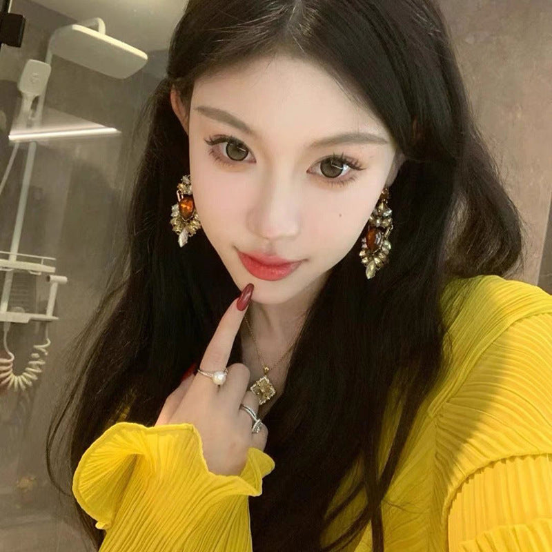 Wholesale crystal ethnic style water drop earrings