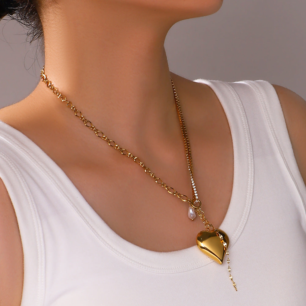 Wholesale fashion love shaped zircon pearl tassel titanium steel  18K gold  necklace