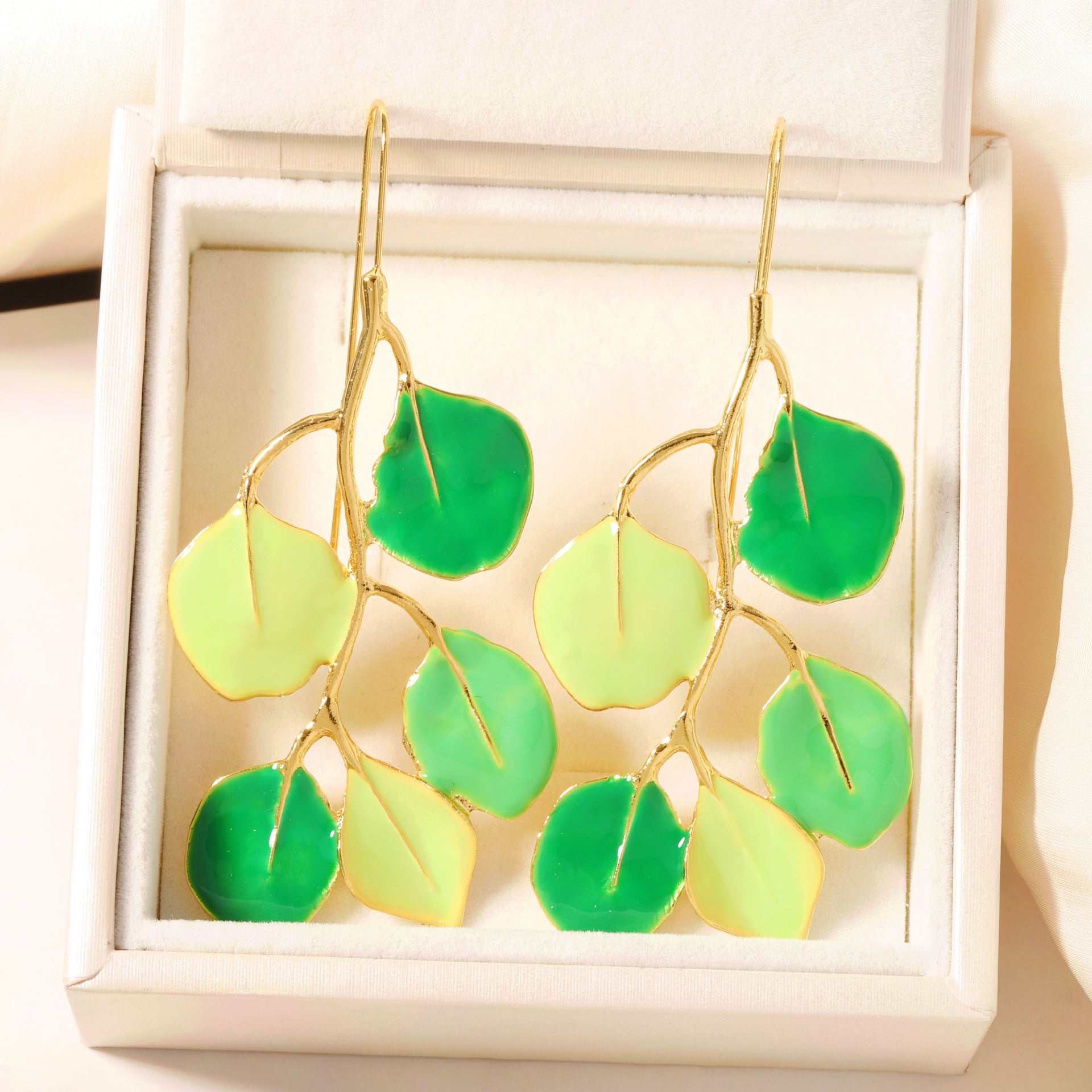 Wholesale St. Patrick's element leaf drop oil earrings