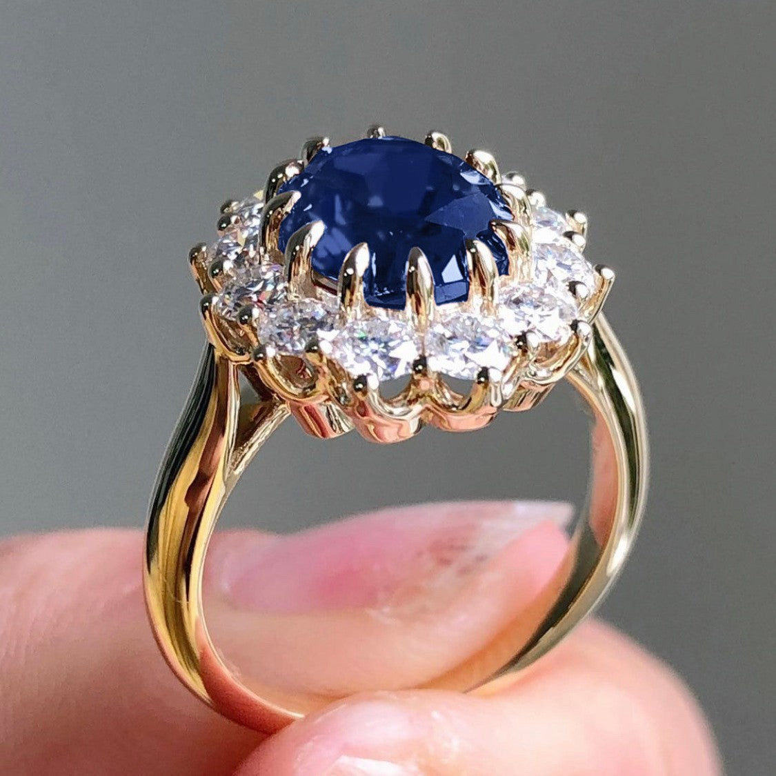 Wholesale Alloy Electroplated Women' s Geometric Sapphire Ring,  Fashion Jewelry Accessory,  Boutique Resale Gift