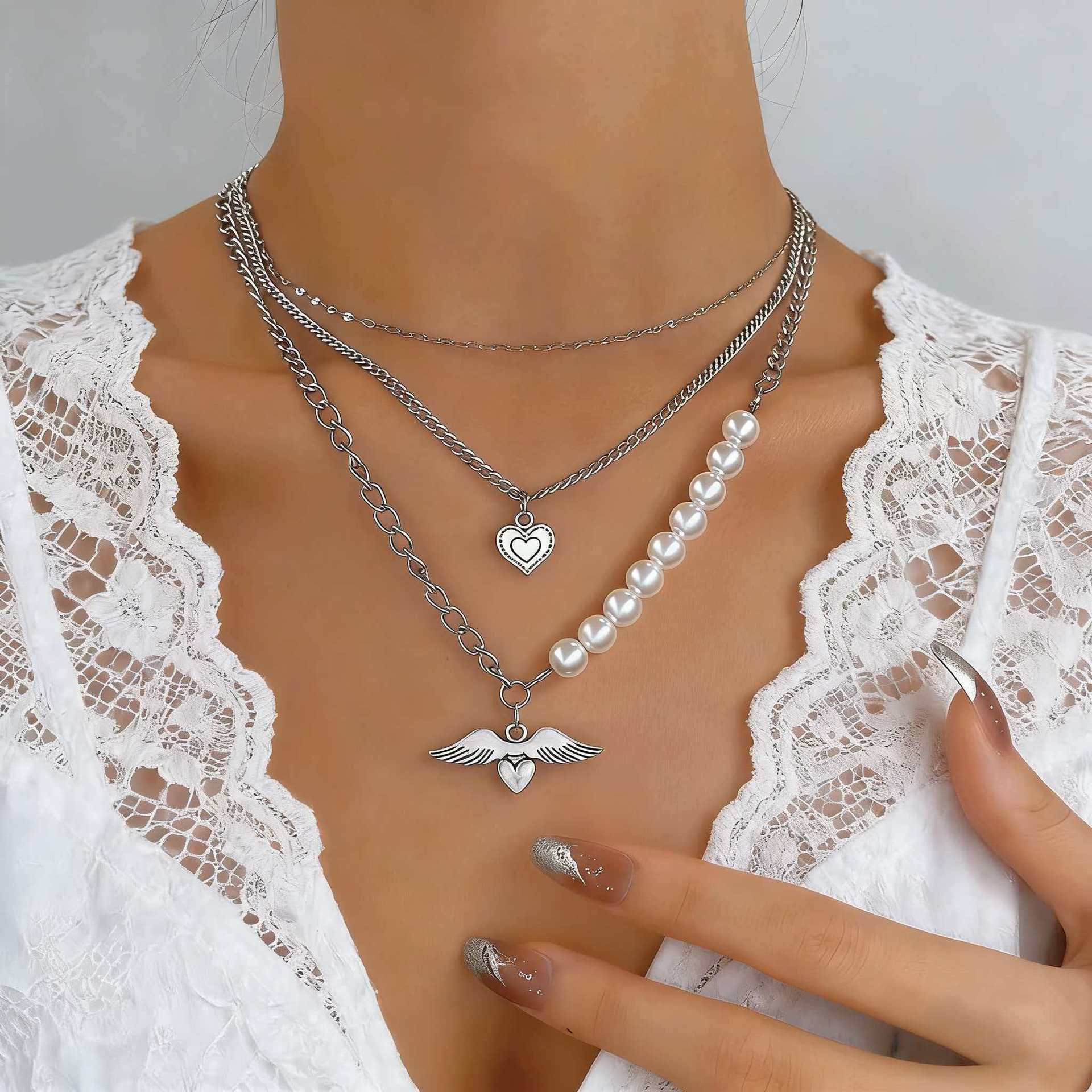 Wholesale Fashion Layered Imitation Pearl Cross Heart Butterfly Necklace Alloy Jewelry for Women