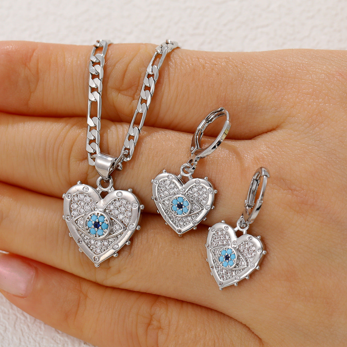 Wholesale Devil's Eye Diamond-encrusted Copper Necklace Set