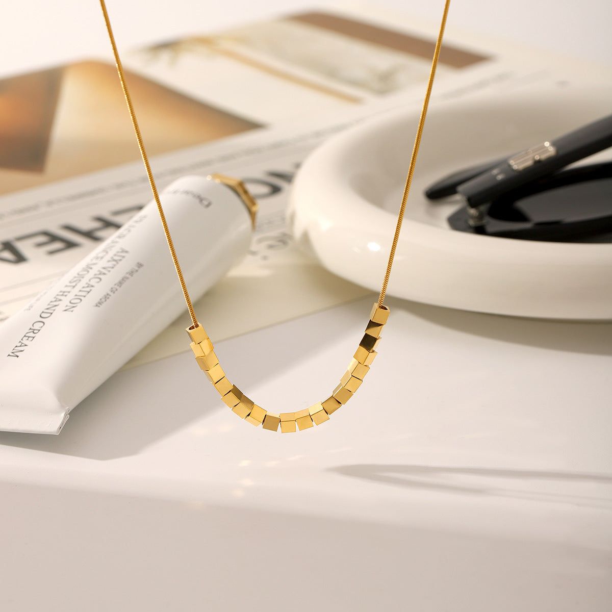 Wholesale stainless steel 18K gold small square transport necklace