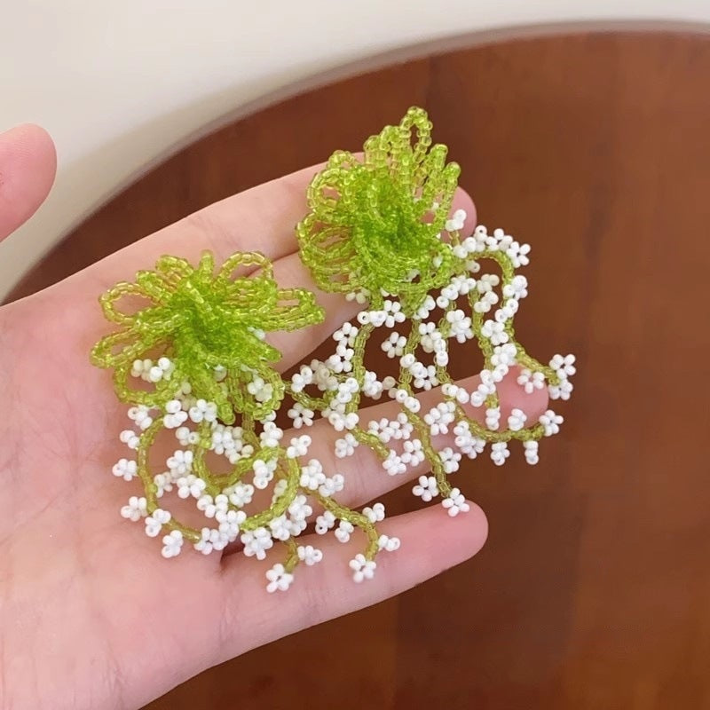 Wholesale exaggerate beaded flower earrings