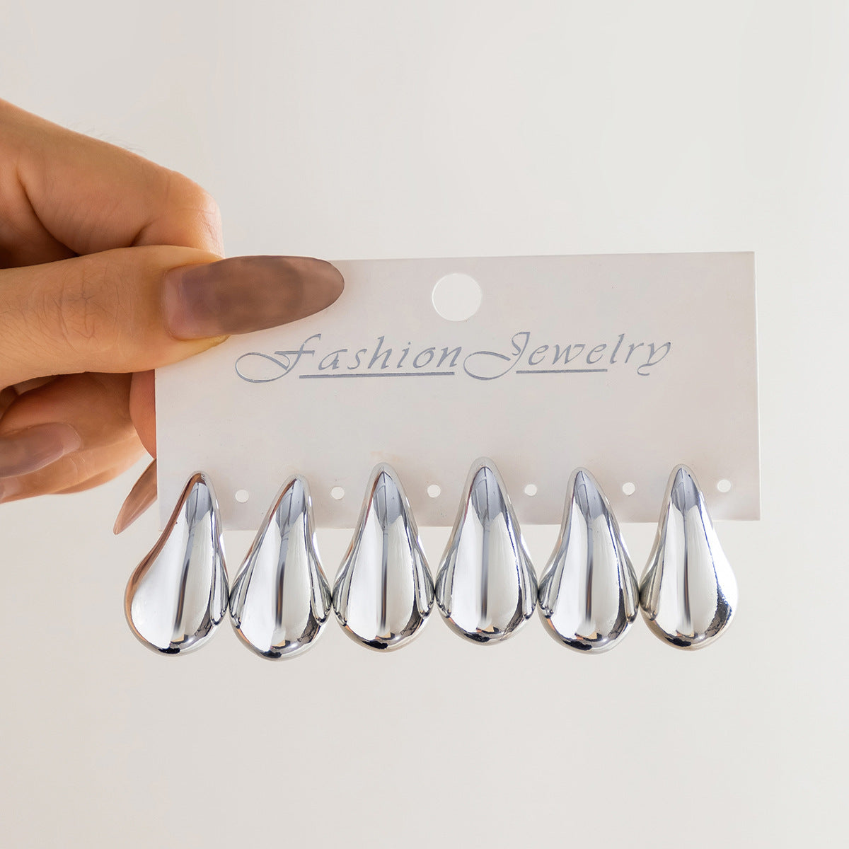 Wholesale Retro Comma Teardrop Simple Glossy Punk Style Earrings Vintage Earrings ACC-ES-Xuer001