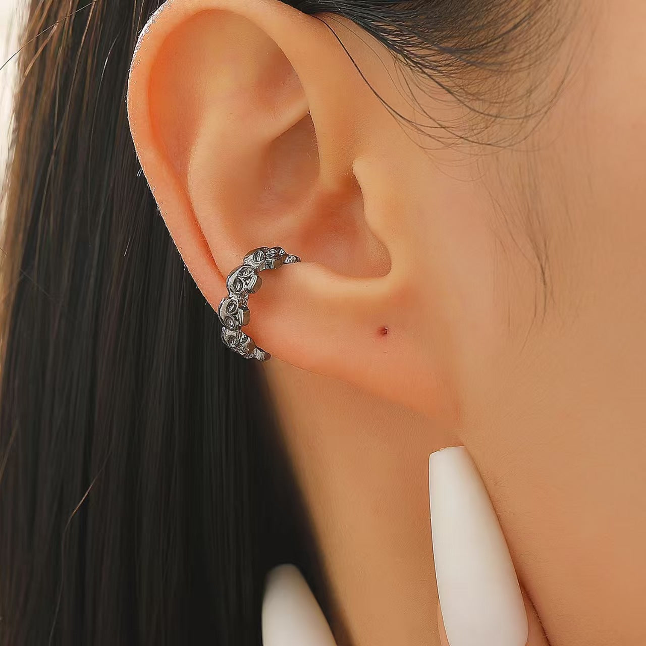 Wholesale Alloy Electroplated  Skull Earrings Women' s Fashion Accessory