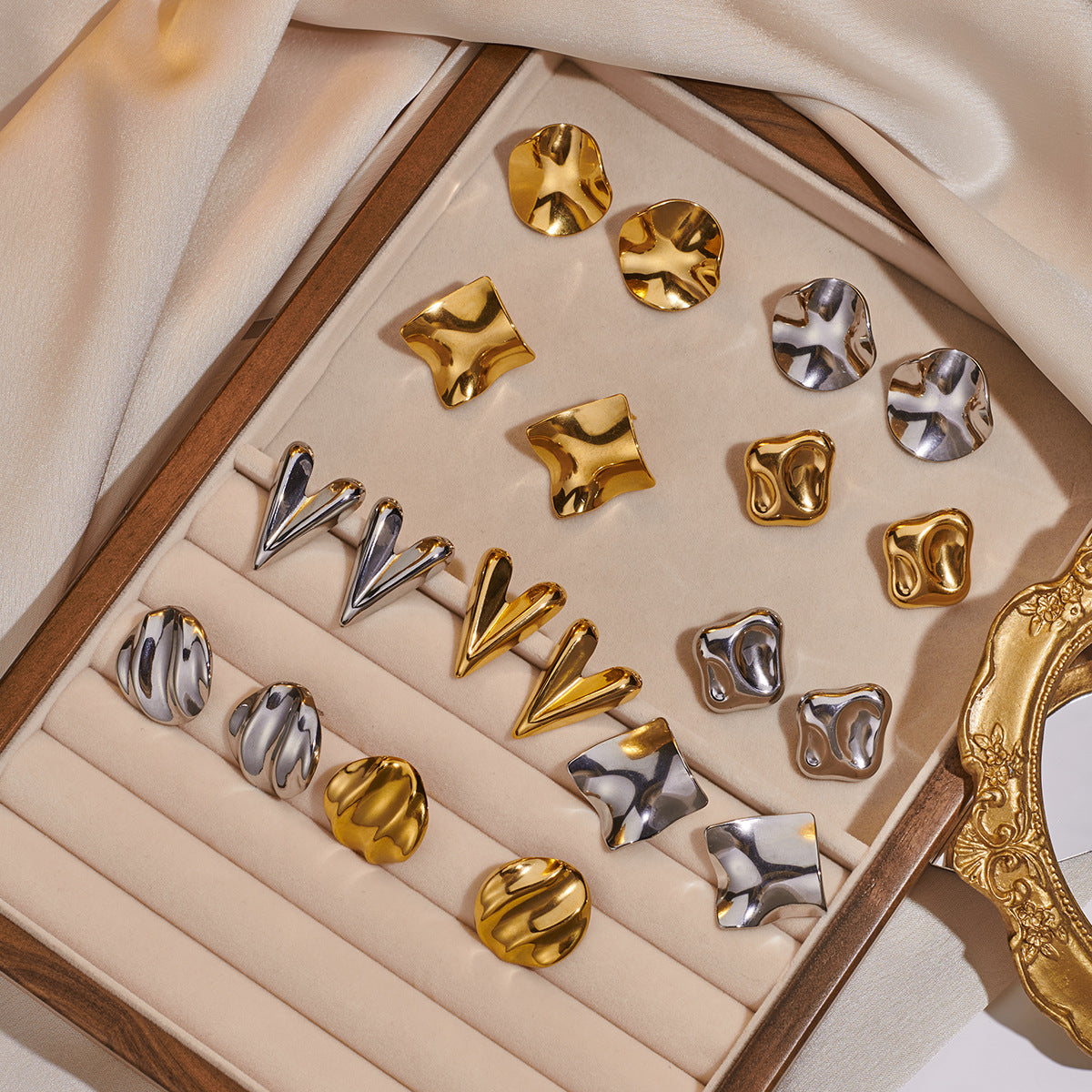 Wholesale Glossy Irregular Shaped Geometric Pleated Origami Love Round Earrings Stainless Steel Earrings ACC-ES-Hongx005