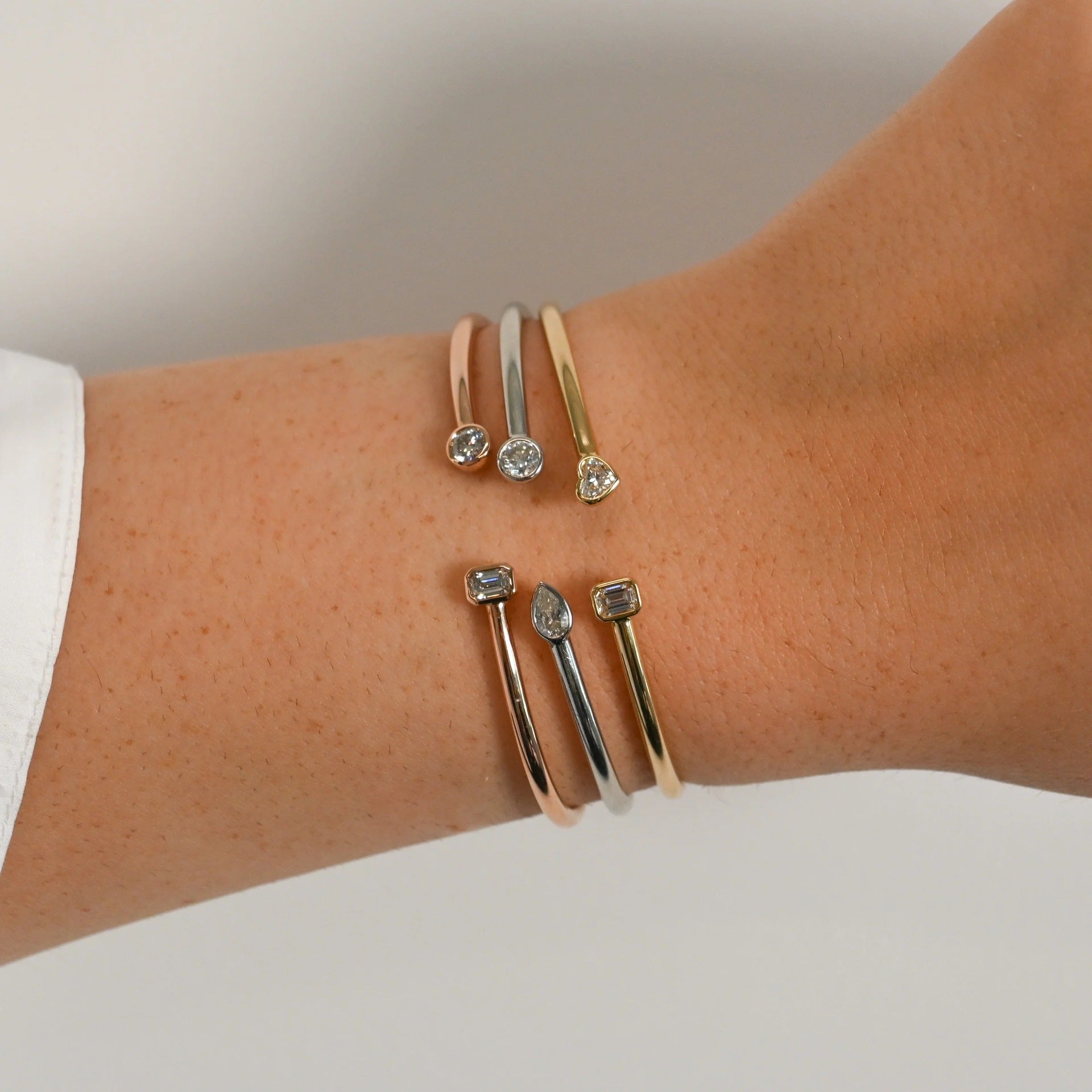 Wholesale Stainless Steel Open Cuff Bracelet With Geometric Zircon Women S Fashion Jewelry Anniversary Gift Boutique Resale Accessory