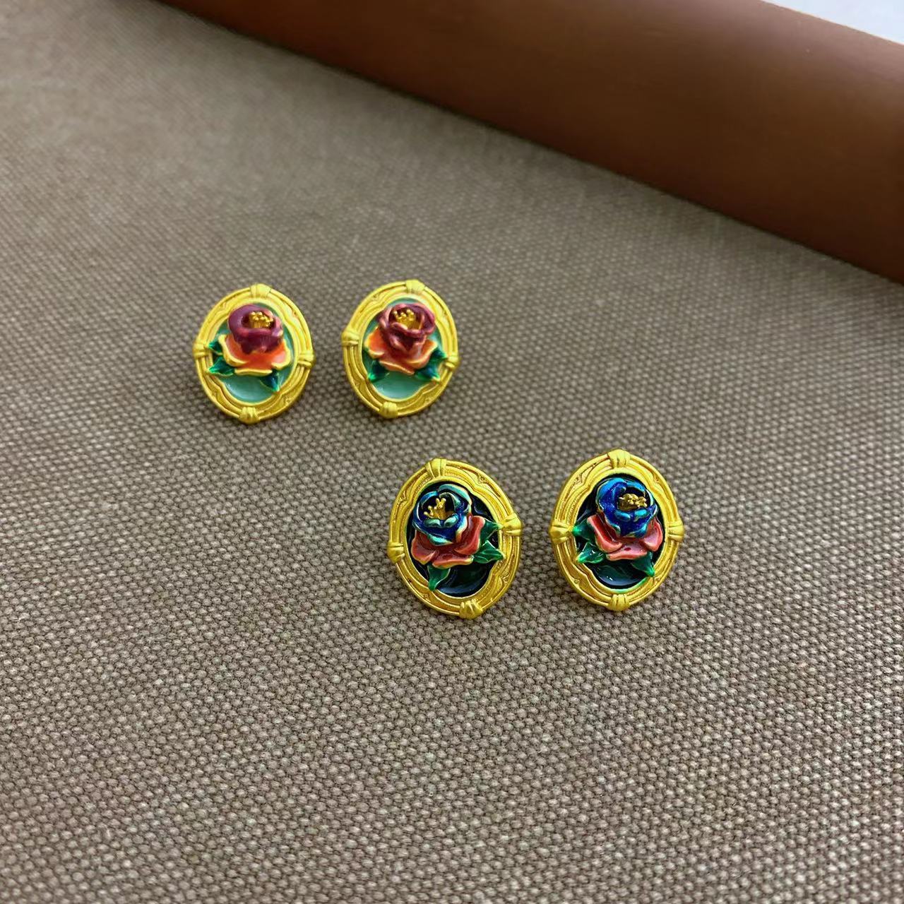 Wholesale Vintage Handmade Oil Painting Flower Earrings