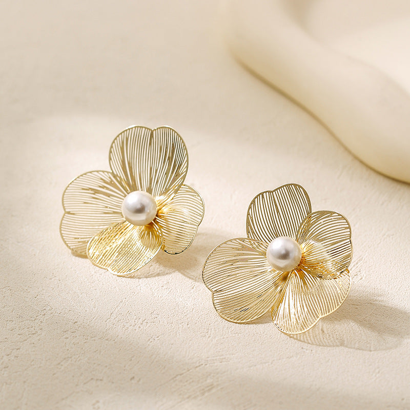 Wholesale  real gold plating silver earrings pleated flower earrings