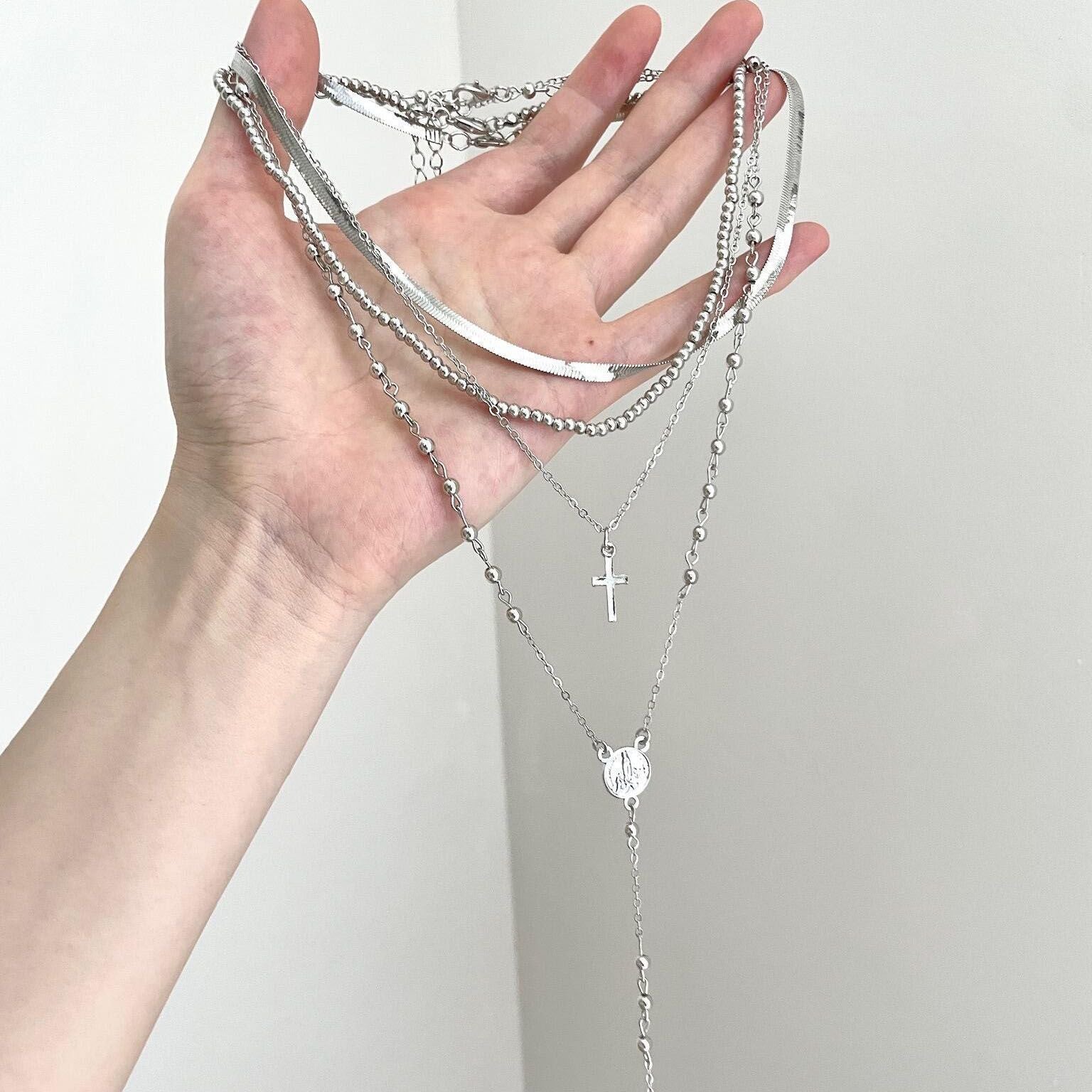 Wholesale Trendy Cross Pendant Layered Clavicle Chain Necklace Silver Tone Vintage Style Fashion Accessory For Everyday