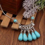 Wholesale Silver-Tone Alloy Vintage Ethnic Hollowed Turquoise Pendant Necklace,  Jewelry Accessory