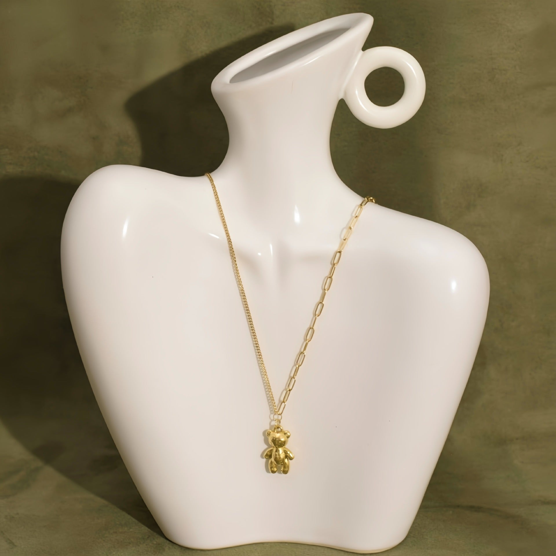 Wholesale Light Luxury  Bold Style Stainless Steel Necklace