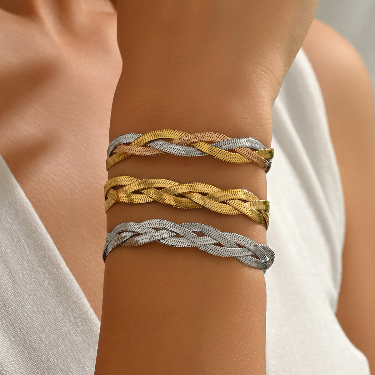 Wholesale Stainless Steel Woven Snake Bone Bracelet Three Colors Jewelry Accessory for Everyday Wear