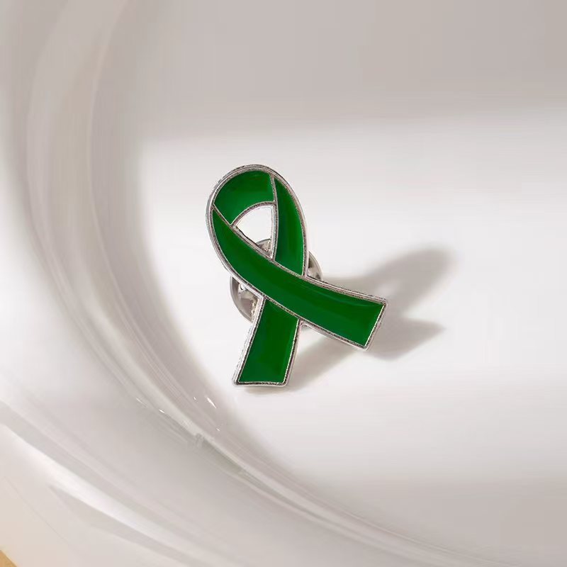 Wholesale Metal Oil-Drip Pink Collar Ribbon Brooch International Aids Badge Clothing Accessory