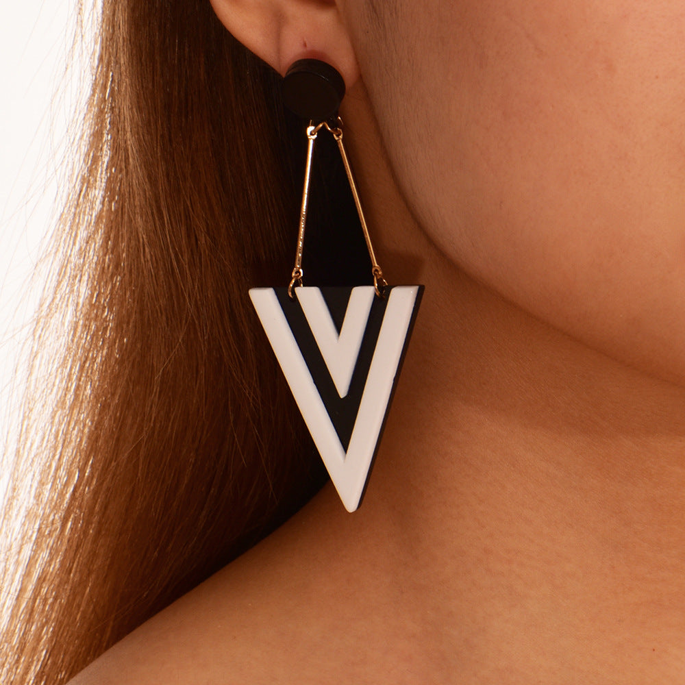 Wholesale Triangular water drop acrylic earrings