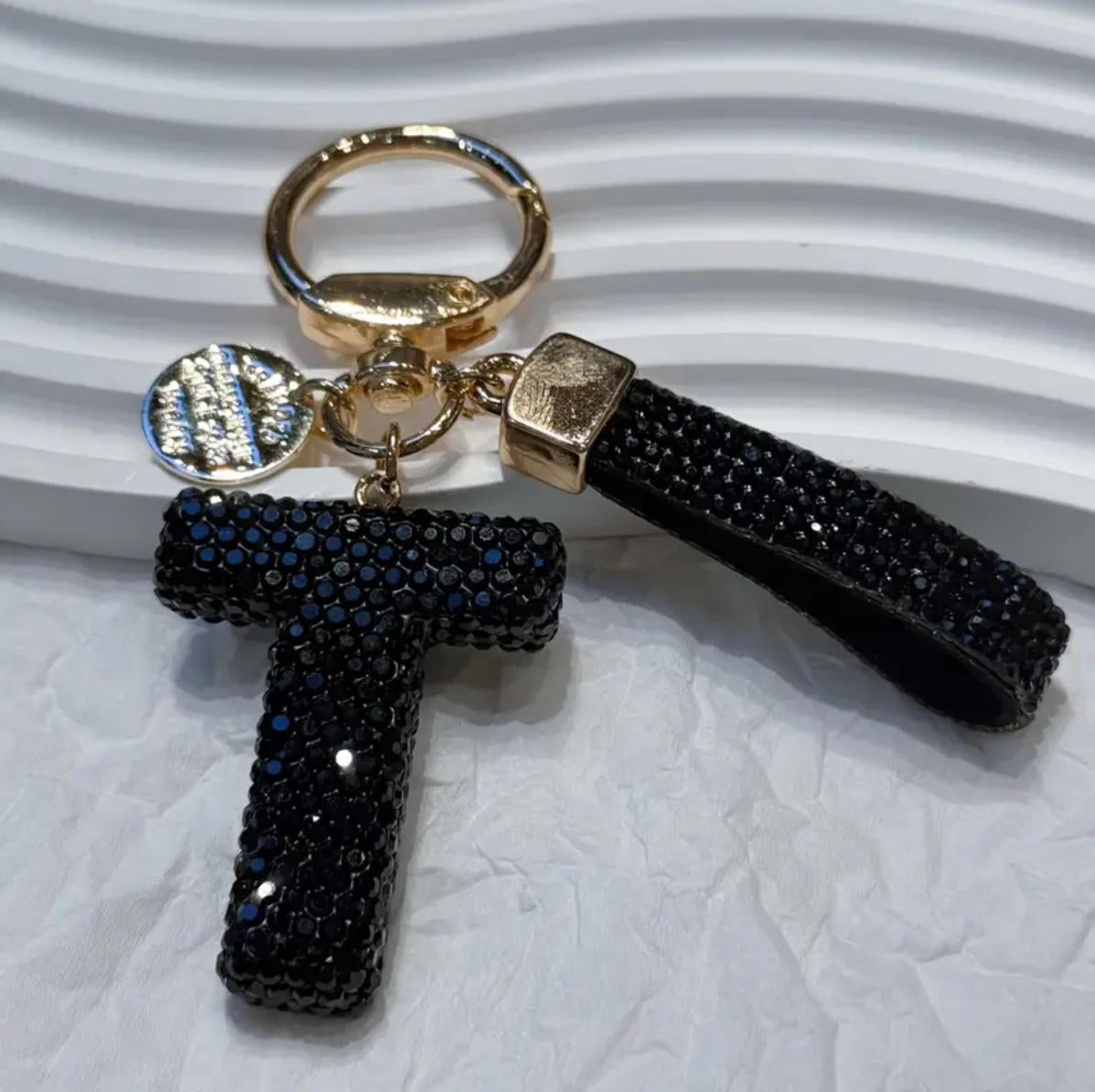Wholesale Chic Rhinestone Letter Keychain Metal Electroplating Fashion Accessory Bag Charm Car Key