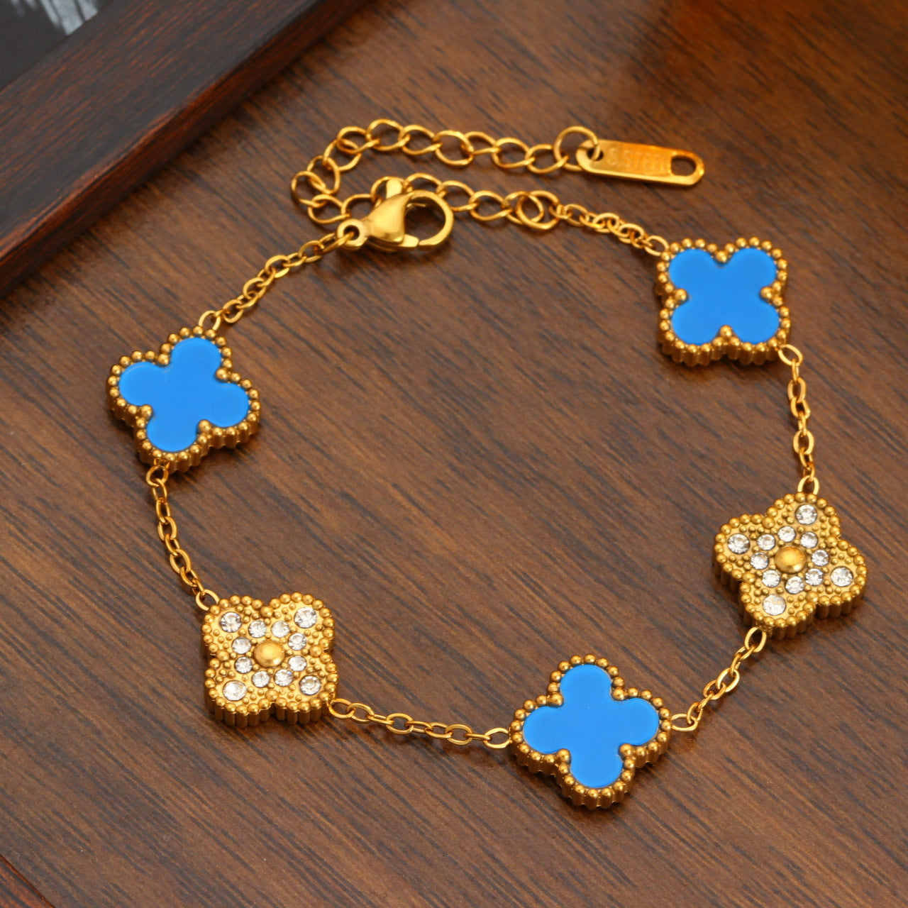 Wholesale Four-Leaf Clover Titanium Steel Gold Bracelet