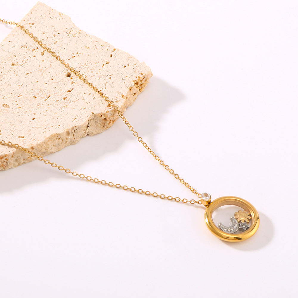 Wholesale Stainless Steel Geometric Round Pendant Plated with 18K Moon and Sun Necklace