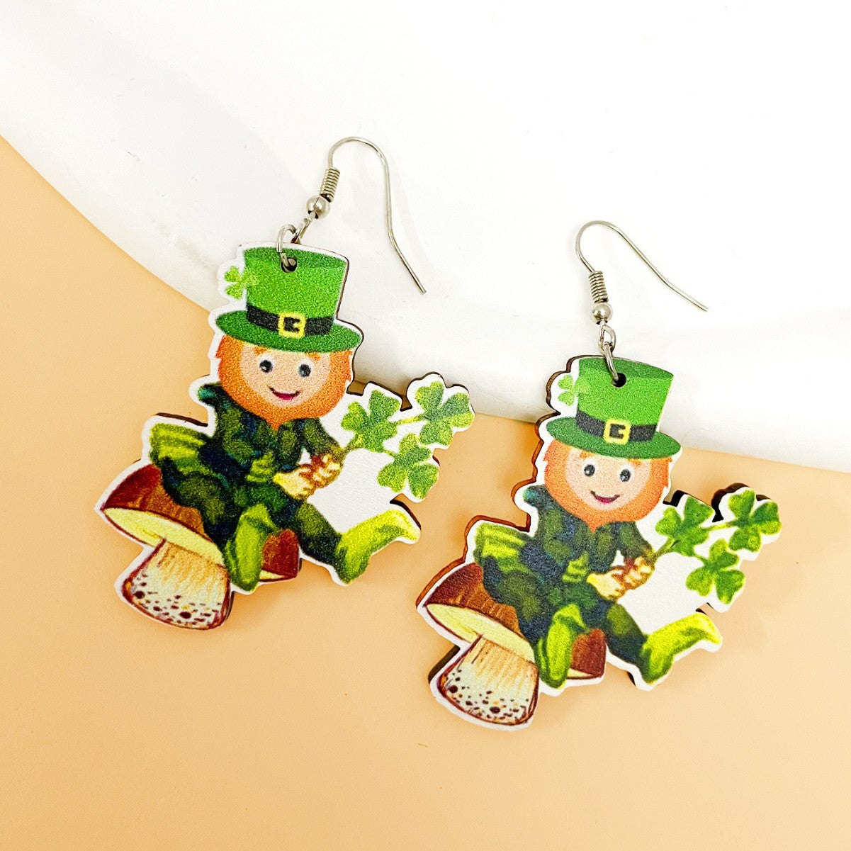 Wholesale St. Patrick's Day Four Leaf Clover Clock Green Cartoon Earring Set