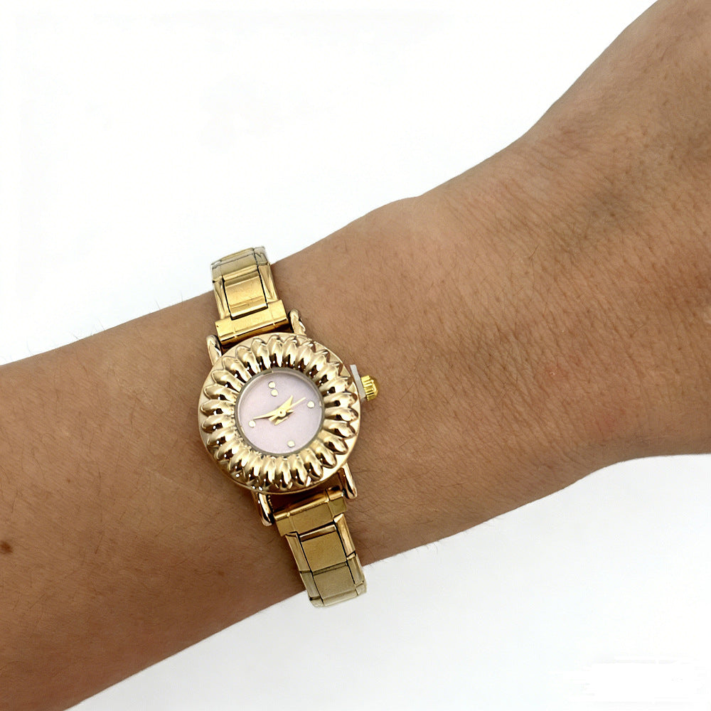 Wholesale Trendy Starry Women' s Quartz Watch,  Stainless Steel DIY Modular Timepiece,  Cute Gift and Boutique Resale Accessory