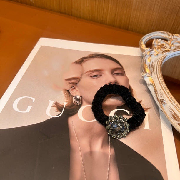 Wholesale Light Luxury Red Velvet Hair Scrunchies ACC-HS-Yint001