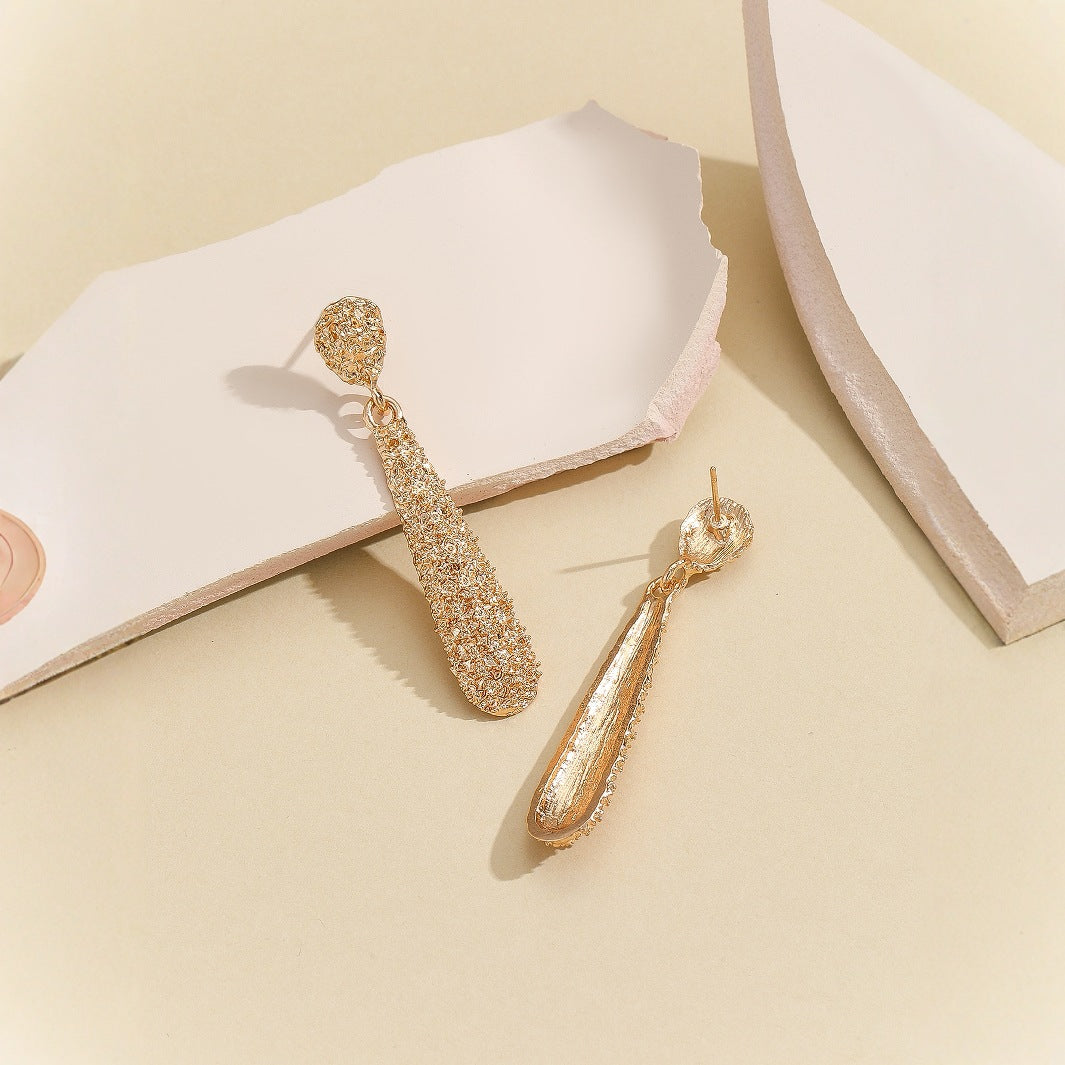 Wholesale Trendy Gold Electroplated Alloy Water Drop Irregular Earrings For Women Chic Jewelry Accessory For Resale