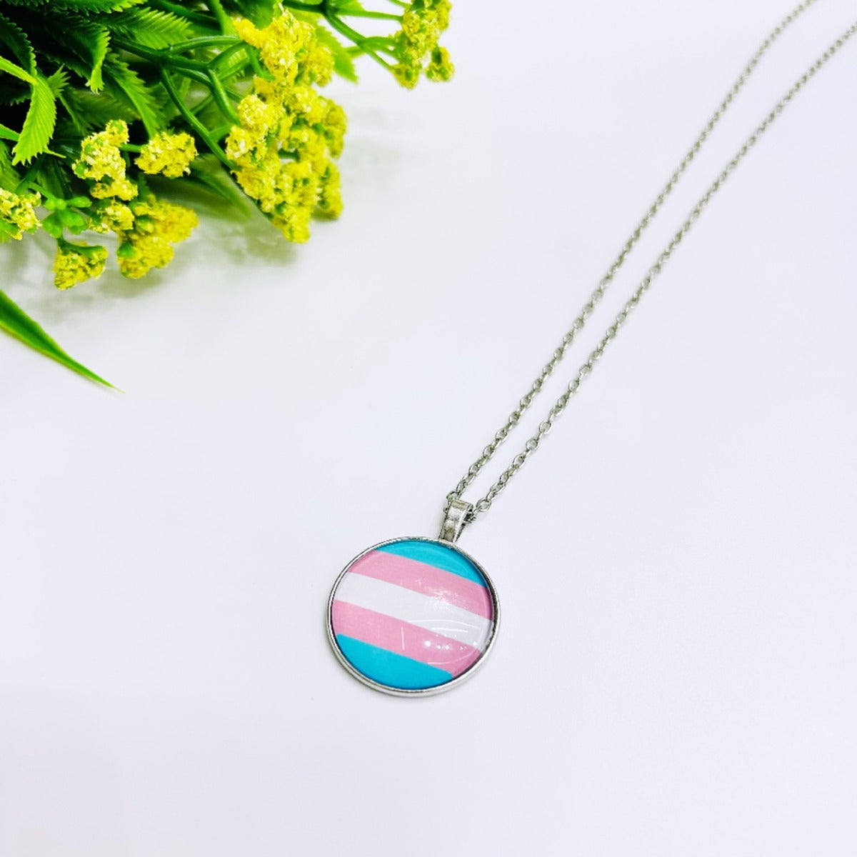 Wholesale Rainbow Flag Same-sex Six-color Pendant LGBT BraveLove Necklace ACC-NE-Guangg001