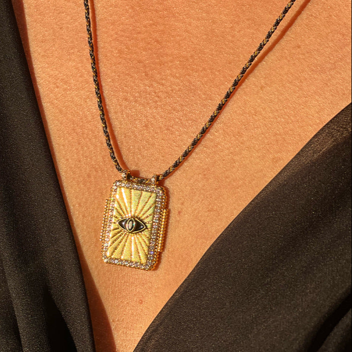 Wholesale Artistic Retro Tarot Generous Brand Necklace