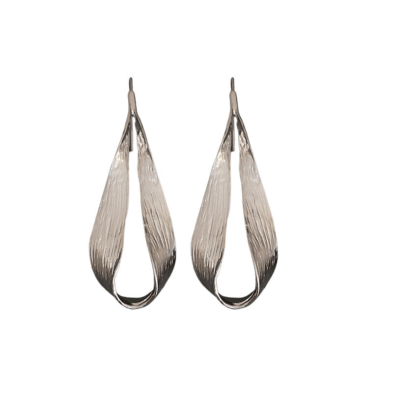 Wholesale Metal Teardrop Leaf Earrings