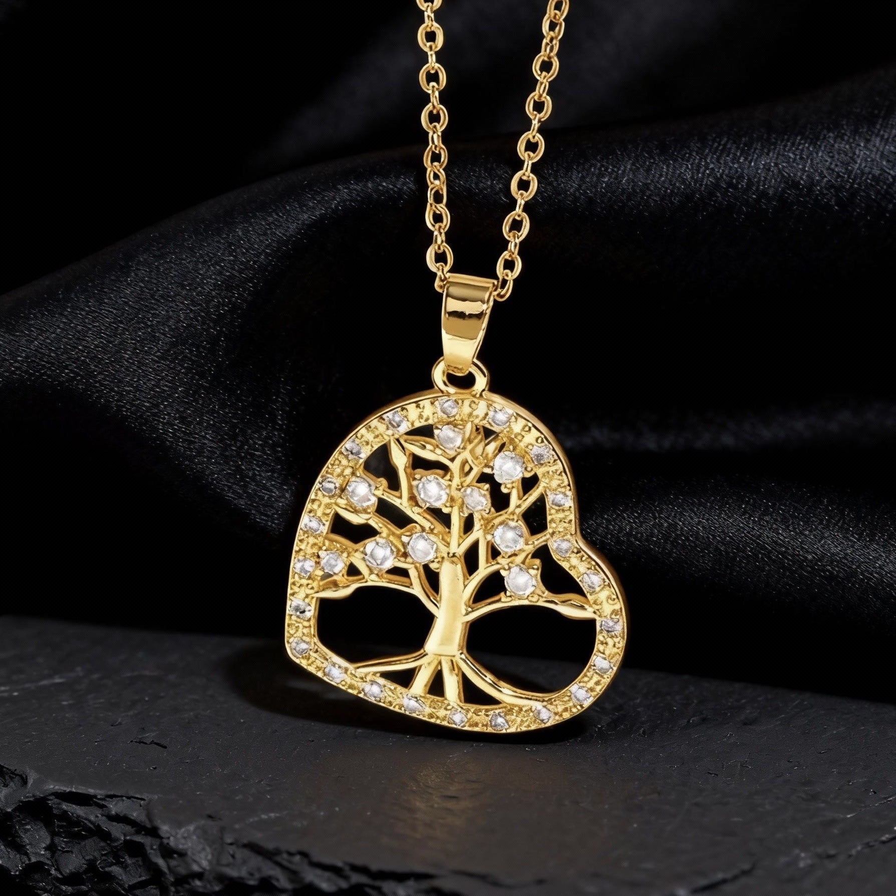 Wholesale Copper Tree Of Life Hollow Pendant Necklace For Women Chic Collarbone Chain Stylish Jewelry Accessory For Gift And Resale