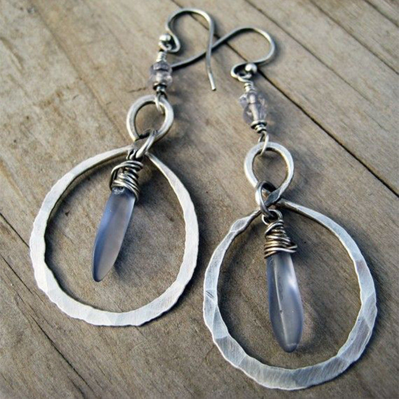 Wholesale  retro beating winding moonstone earrings