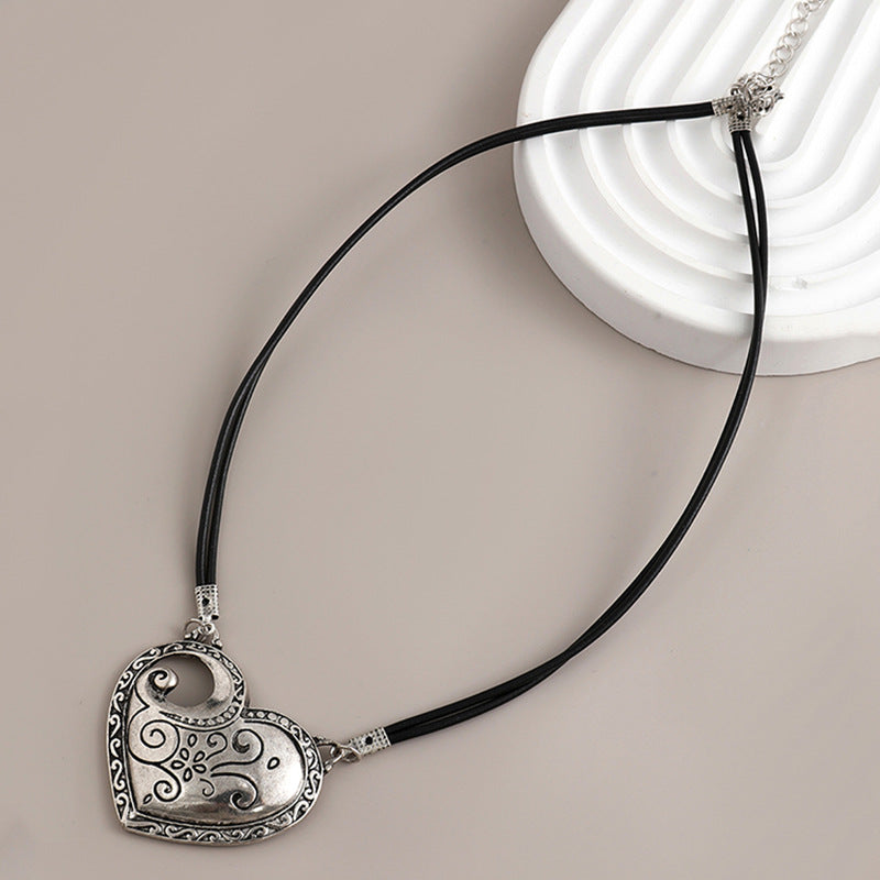 Wholesale Vintage Love Necklace Clavicle Chain Choker Necklace ACC-NE-Yuchen005