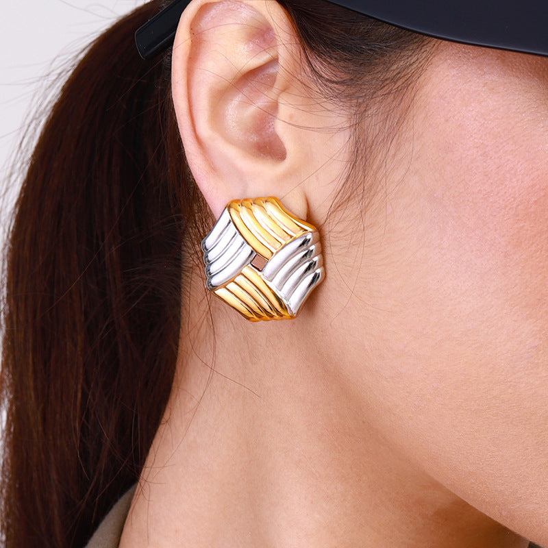 Wholesale  Stainless steel 18k gold gold and silver color matching rib geometric hollow earrings